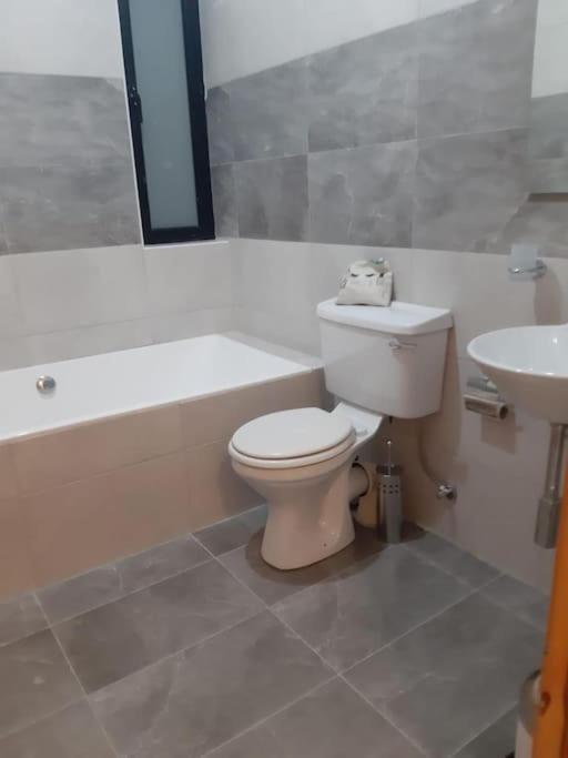 Xlendi Home Apartment